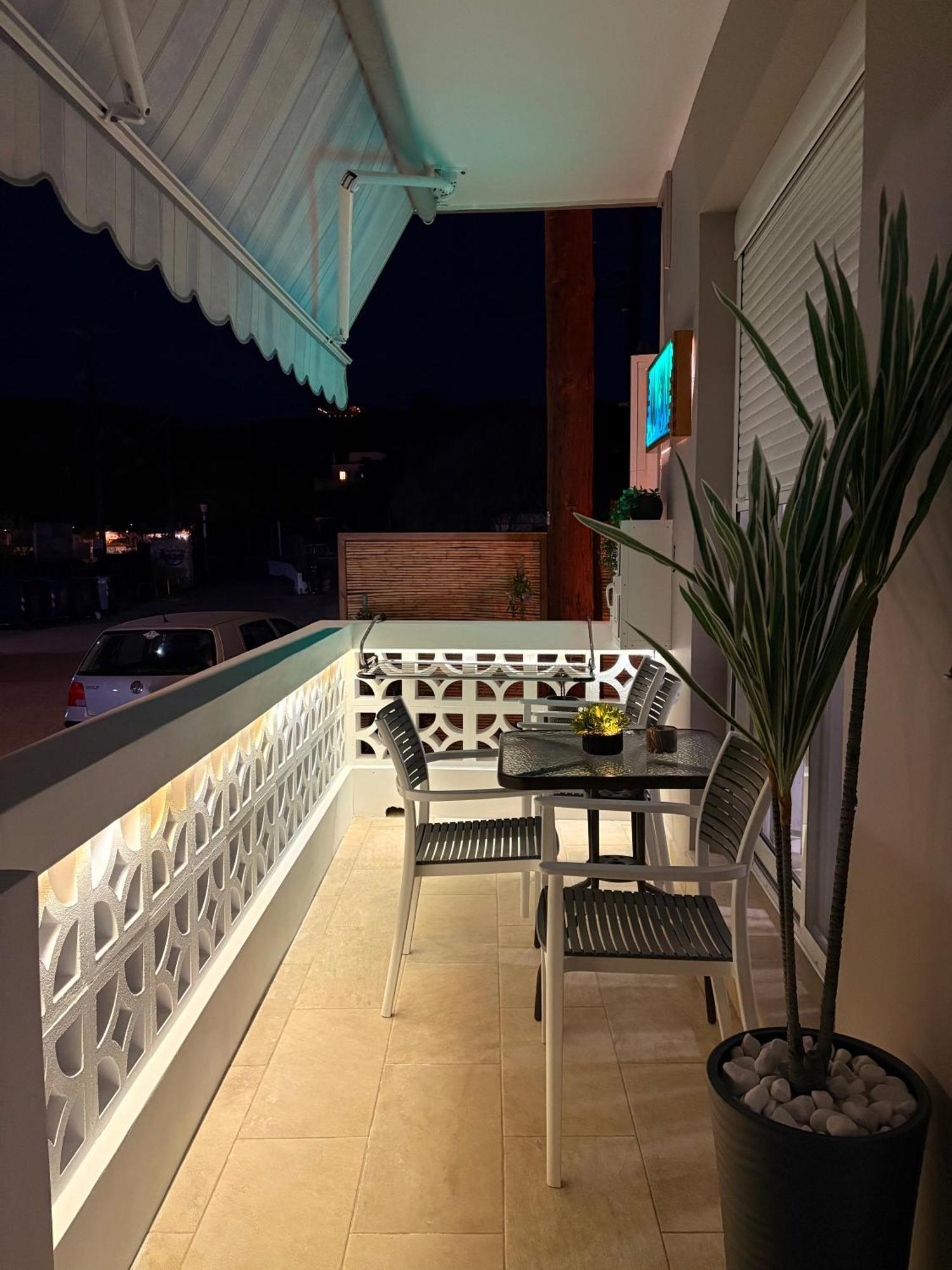 M&N Apartments Archangelos  Esterno foto